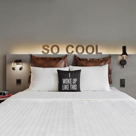 Moxy Duesseldorf City Eksteriør billede